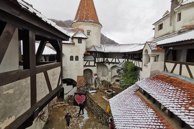 Dracula's Castle, Follow the legend in Transylvania, private tour from Bucharest - How long is the day really, and who this tour suits best