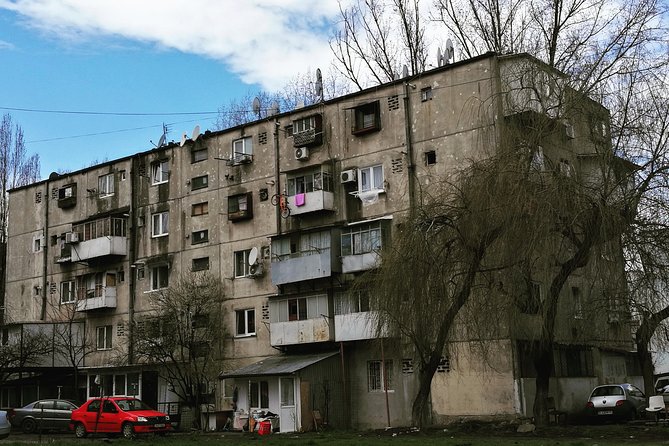 Exploring a Former Communist Prison - Ferentari and the Second Hand stop: when Bucharest feels real, not curated