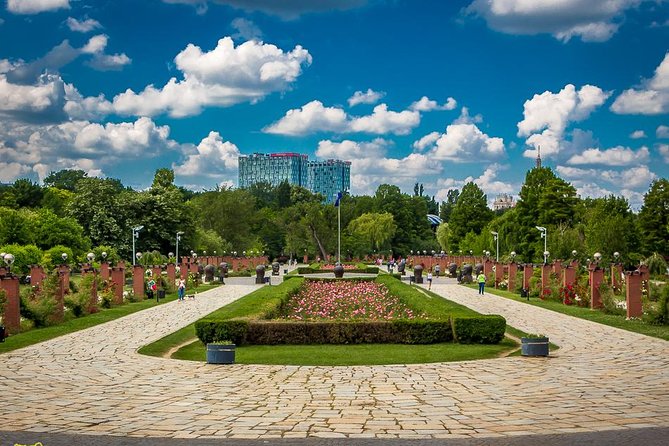 Extended Walking Tour of Bucharest - Why this Bucharest loop works (and how it saves your energy)
