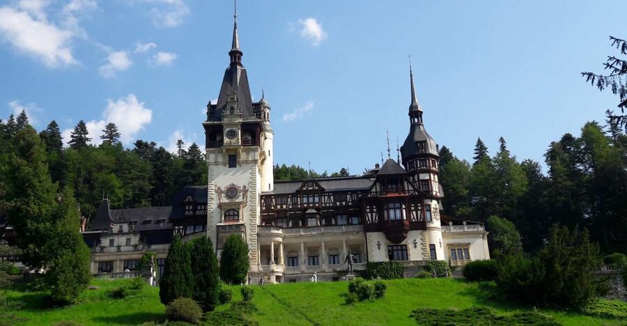 From Brasov 3 castles : Peles , Bran , Cantacuzino - Price and logistics from Brasov, what $106 buys you