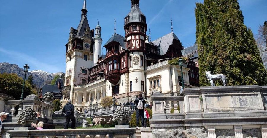 From Bucharest: 2-Day Tour to Brasov and Sighisoara - Day 1: Bucharest to Peleș, Bran, then overnight in Sighisoara