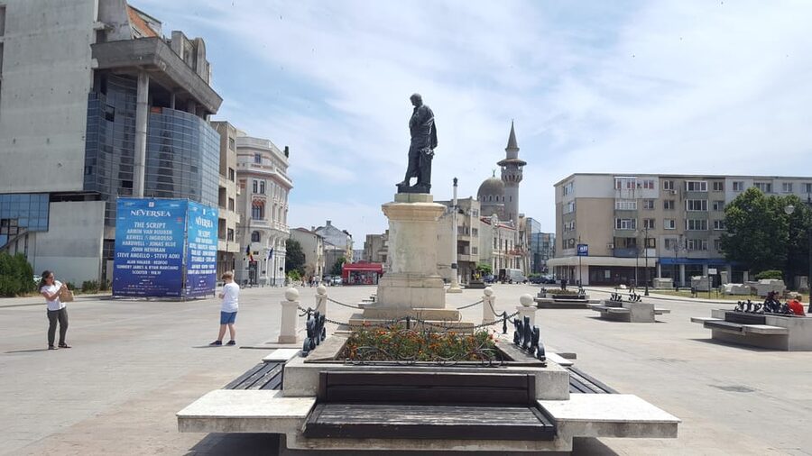From Bucharest: A Day by the Black Sea Shared Group Tour - Who this day trip suits best