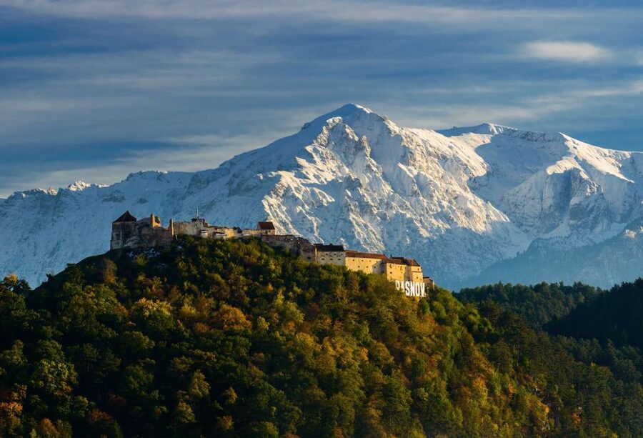 From Bucharest: Day Trip to Dracula and Peles Castle - Timing, comfort, and what to bring so the day stays enjoyable