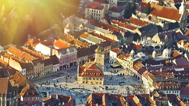 From Bucharest: Dracula's castle, Peles Castle and Brasov - The ride toward the castles: you’re buying time and comfort