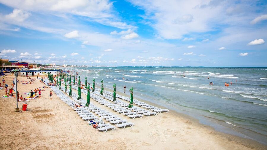From Bucharest: Full-Day History, Sun & Fun at the Black Sea - Mamaia Beach Resort: your sun-and-sand break