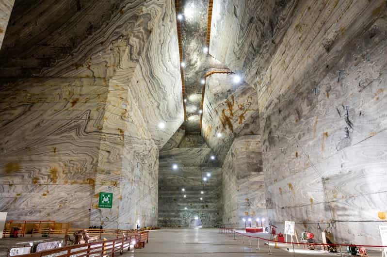 From Bucharest: Largest Salt Mine In Europe and Peles Castle - A full day from Bucharest: what the 9-hour rhythm really means