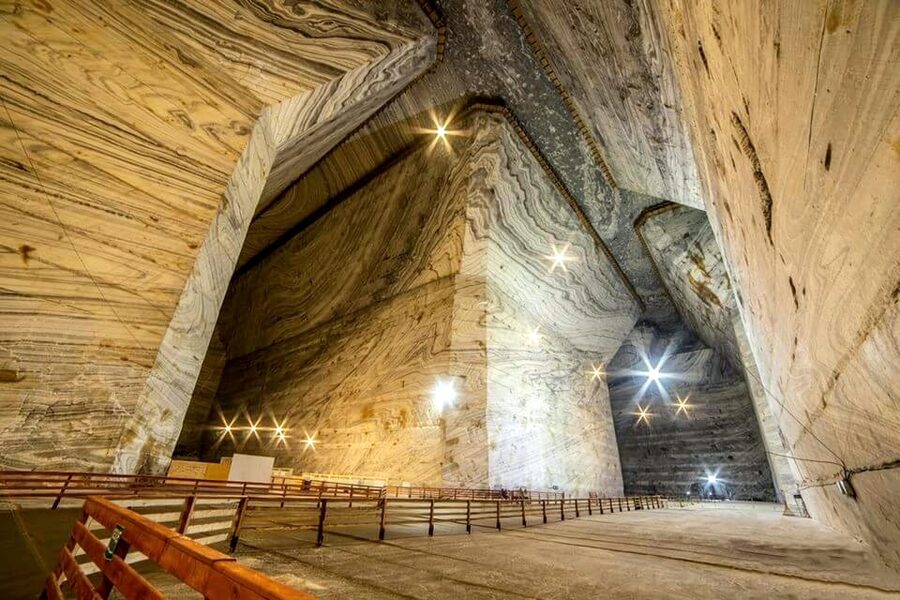 From Bucharest: Private Tour Salina Slanic: Salt Palace - Key highlights worth planning for
