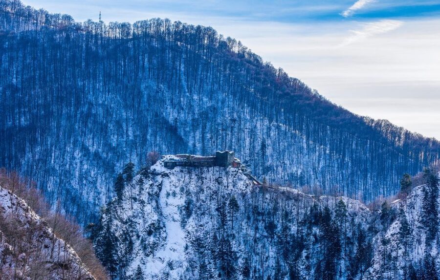 From Bucharest: Private Transfagarasan Highway Day Tour - Your 10-hour loop from Bucharest, built around photo-friendly timing