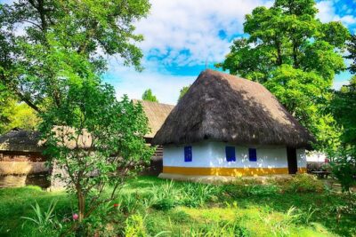 Half-Day Private Sightseeing Tour of Bucharest and its Surroundings Package