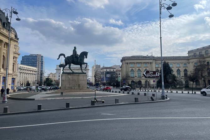 Highlights of Bucharest 4h private Tour - Getting your bearings in Bucharest, without rushing yourself