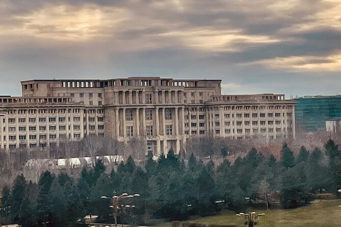 Life in Communism - Pacing, Snacks, and That Mid-Tour Break You’ll Appreciate