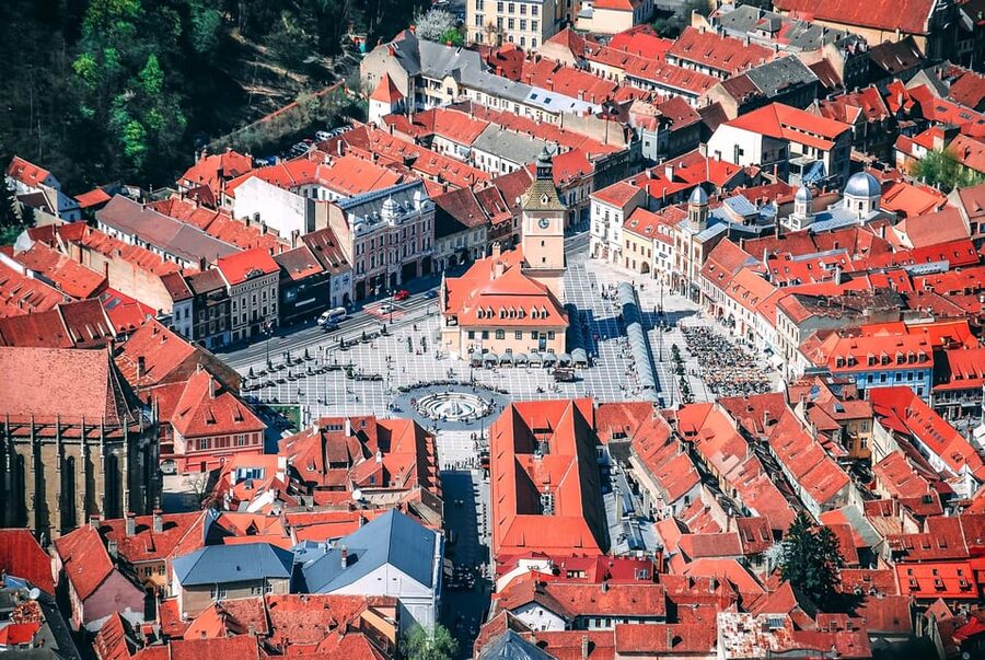 Minivan 8 Places : Dracula Castle, Peles, & Brasov Day Tour - Should You Book This Bucharest to Transylvania Day Trip?