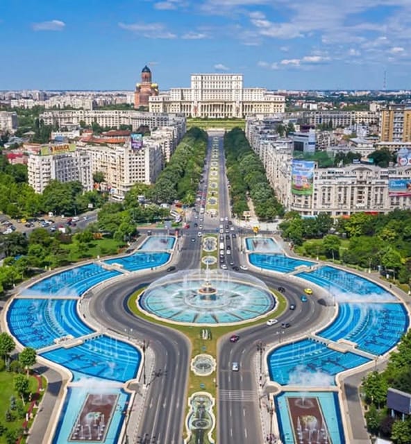 Palace of the Parliament, Village Museum & Ceaușescu Mansion - Three icons, one efficient Bucharest circuit