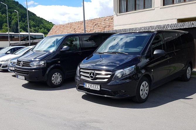 Peles Castle, Dracula's Castle and Medieval Town of Brasov in one day - Group Size, Comfort, and Why Logistics Matter on a Day Trip