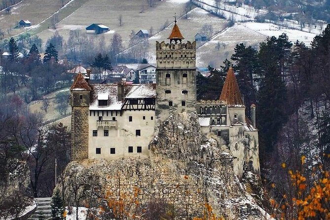 Premium Private 3-Day Best of Transylvania Tour Bucharest Hotel Pick Up/Drop Off - Day 2: Viscri UNESCO, then Sighisoara old town and Vlad the Impaler sites