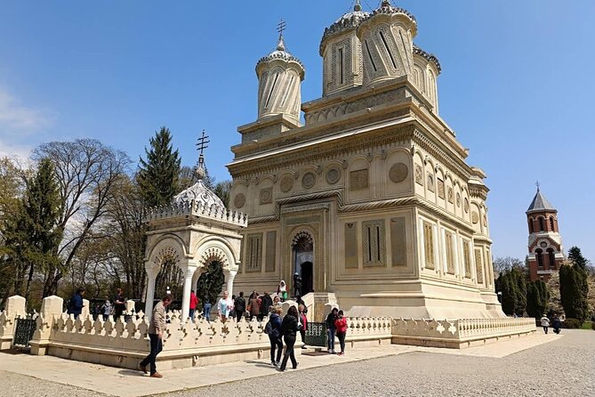 Princely Court of Târgoviște and Curtea de Argeș Monastery - Stop 2: Golești’s Fortified Viticulture Museum, or Swap to Poienari