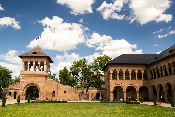 Private Half Day Trip to Snagov Monastery and Mogosoaia Palace from Bucharest - Snagov Monastery: Vlad the Impaler, the island setting, and an older prison space
