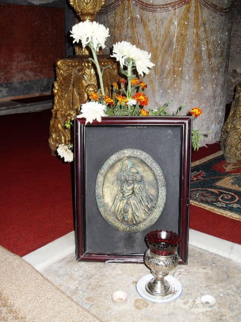 Private Tour from Bucharest to Dracula's tomb and Mogosoaia - Key things to know before you go