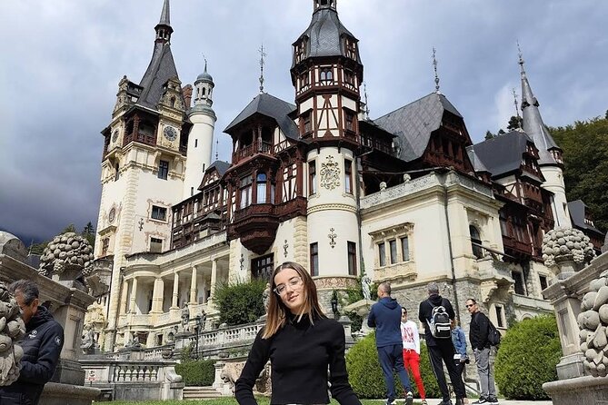 Private Tour to Dracula's Castle, Brașov City & Peleș Castle - Brasov Historical Center and the Black Church Area