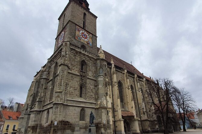 Private Tour to Peles and Dracula's Castle - Day trip from Bucharest - Brasov’s Black Church stop: Gothic scale in 20 minutes