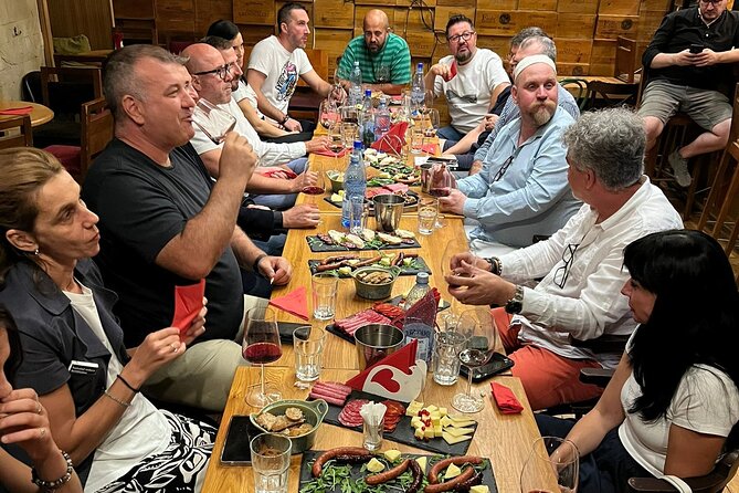Private Wine and Food Tasting in Bucharest - The food pairing: more than cheese and a snack