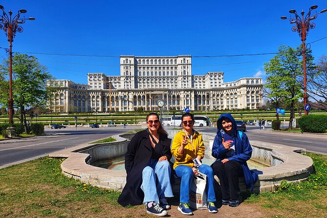 Relics of Communism: 3-Hours Walking Tour (Small groups) - Why this Bucharest communist tour feels different on foot