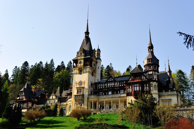 Royal Delights - Sinaia with Peles Palace and Gardens Day Trip from Bucharest - Weather and expectations: what can affect the day