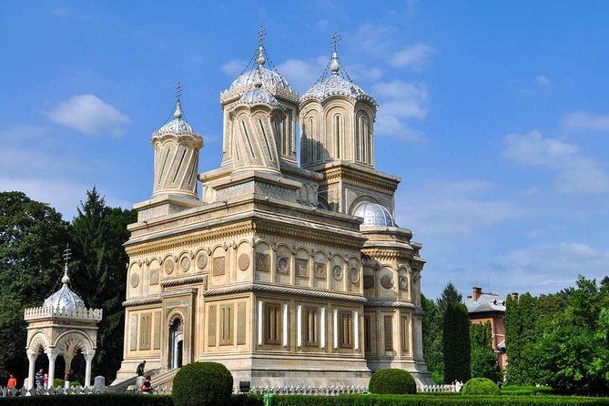 Searching for Dracula: Private Day Trip from Bucharest - Stop 2 at Poienari Fortress, the 1,480 steps challenge