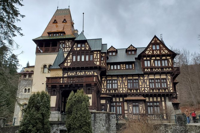 Sinaia - from the Bandits' Nest to the Cradle of the Romanian Dynasty - Meet Up in Sinaia, Then Let the Route Do the Work