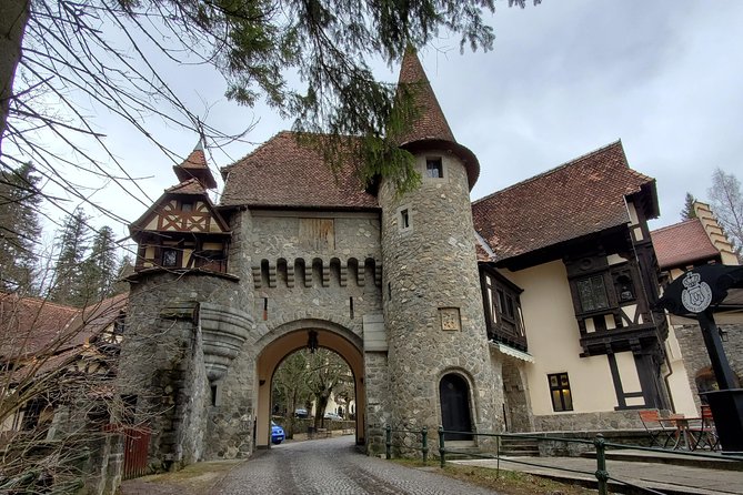 Sinaia - from the Bandits' Nest to the Cradle of the Romanian Dynasty - Stop 1: The Steam Locomotive and the King’s Rail Fantasy