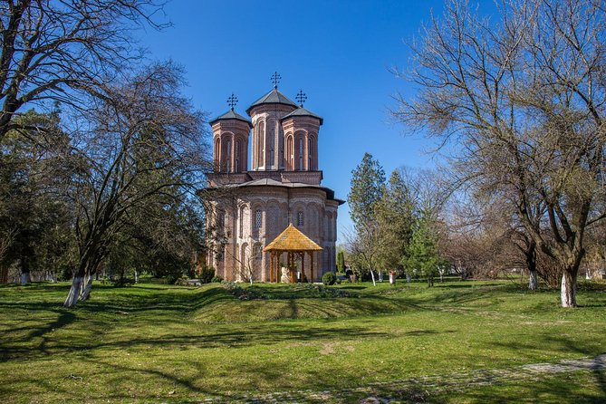Small Group Tour to Mogosoaia Palace and Snagov Monastery - Should you book the Small Group Tour to Mogosoaia Palace and Snagov Monastery?