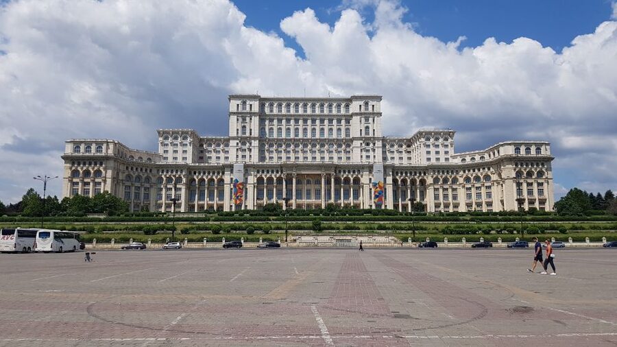 Snagov Monastery, Ceaușescu Mansion, & Village Museum - 6h - Who this tour is best for, and who might want another option