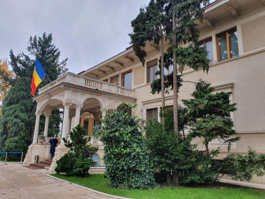 Snagov Monastery, Ceaușescu Mansion, & Village Museum - 6h - Romanian Athenaeum and the Parliament zone: big landmarks in limited time