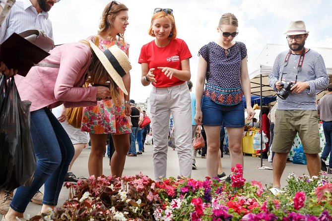 Taste Bucharest: A Food Lover's Tour of Markets & Neighbourhoods - The Armenian Church area and the oldest documented house stop
