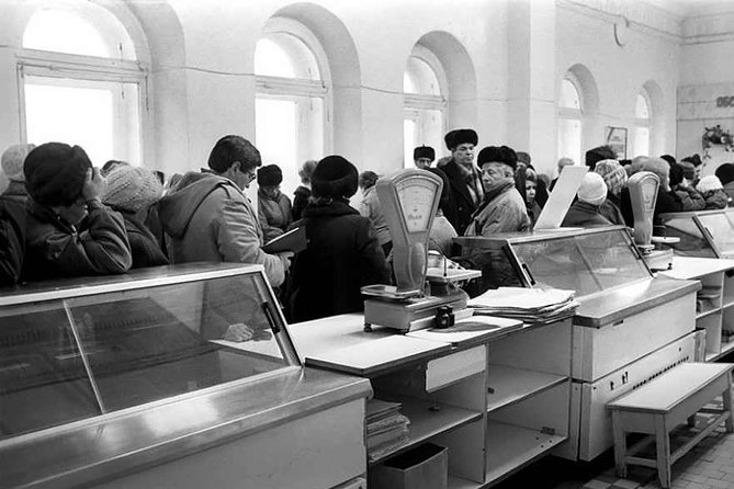 The Real tour of Communism - Start at Patriarchal Cathedral, Then Into the Great National Assembly Story