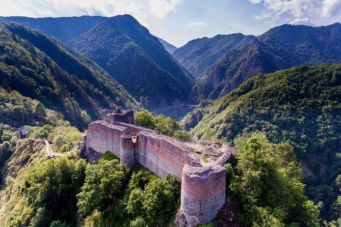 Transfagarasan Road & Balea Lake - Private Tour from Bucharest - Capra Waterfall on DN7C: the short nature break that refreshes your legs