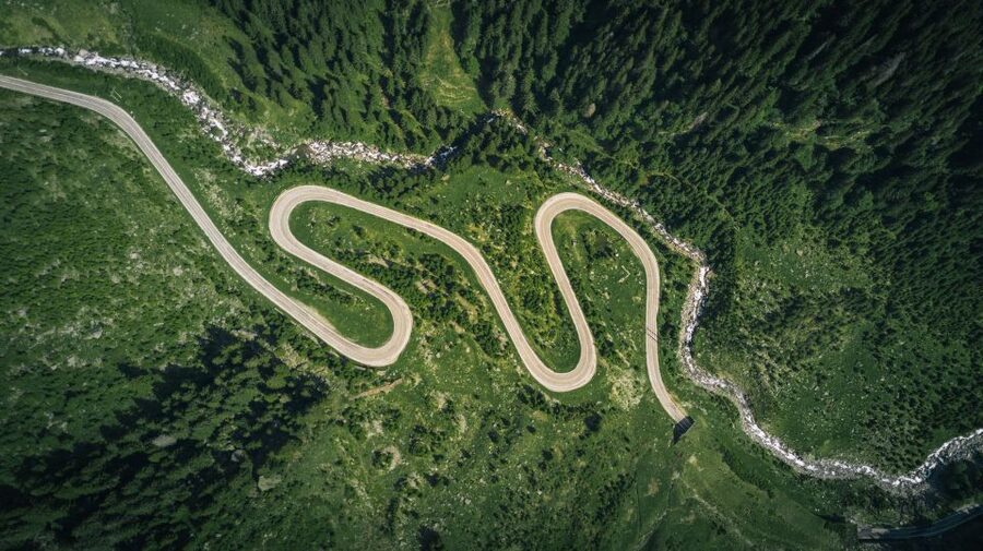 Transfagarasan Road Trip - The Morning Van Ride and the Poenari Castle Detour