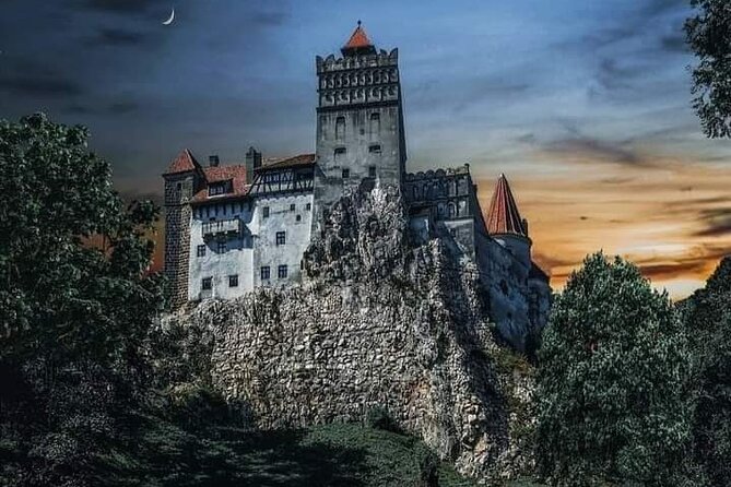 Transfer Bucharest -Brasov with Targoviste and Bran Castle visits - Key highlights worth planning for