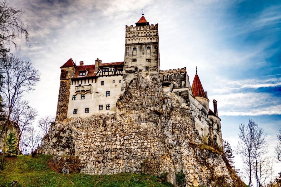 Transylvania Tour: Dracula's Castle, Peles Palace & Brasov - A one-day Transylvania hit from Bucharest