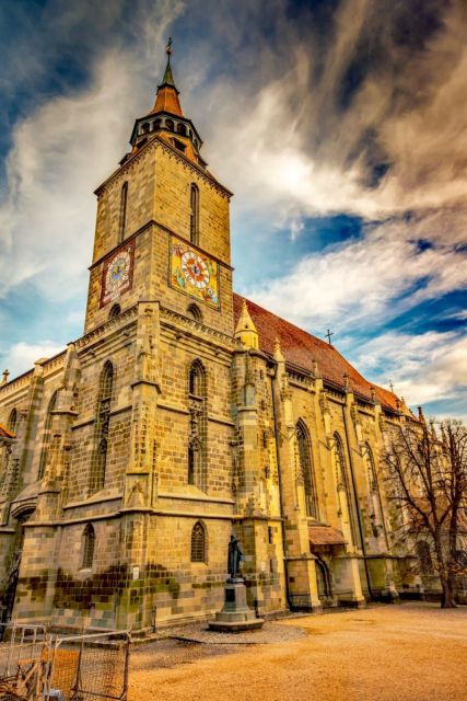 Transylvania Tour: Dracula's Castle, Peles Palace & Brasov - Peleș Castle: royal summer residence with serious architecture