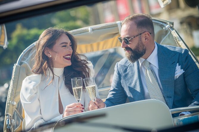 Tuk Tuk Bucharest Romantic Tour with miniBAR - Stop 2: Dorobanți on slow-speed streets
