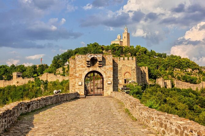 Visit Bulgaria - Veliko Tarnovo Medieval Fortress - Private tour from Bucharest - Key Points