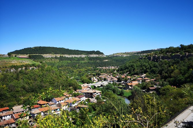 Visit Bulgaria - Veliko Tarnovo Medieval Fortress - Private tour from Bucharest - Arbanasi Village: Revival-Era Charm With Wide Plateau Views