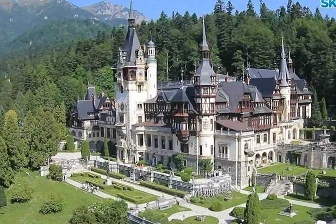 Vlad the Impaler Royal Court from Târgoviște, Peleș Castle and Dracula grave - The drive, the guide, and why Victor gets praised
