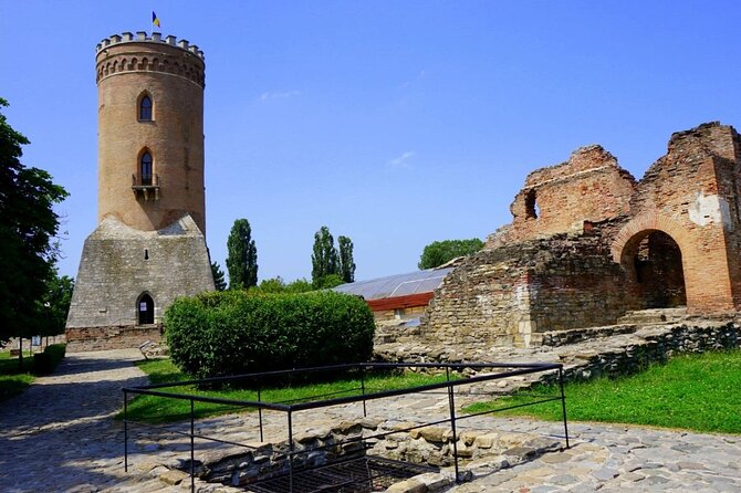 Vlad the Impaler Royal Court from Târgoviște, Peleș Castle and Dracula grave - Price, tickets, and what is actually included